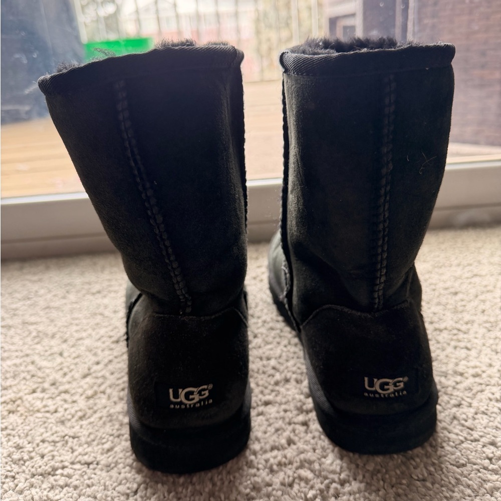 UGG Classic Short II Black Boots